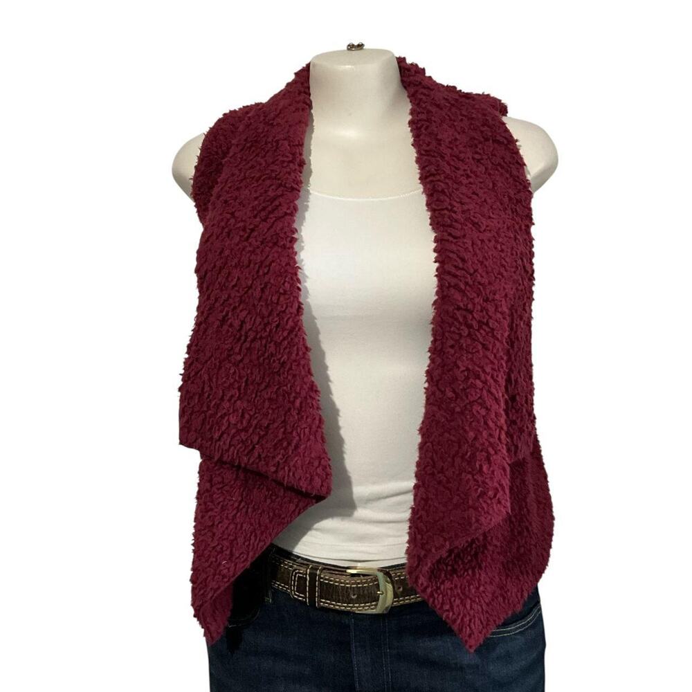 Arizona Jean Co. Fluffy Burgundy Cardigan: Y2K, 2000s